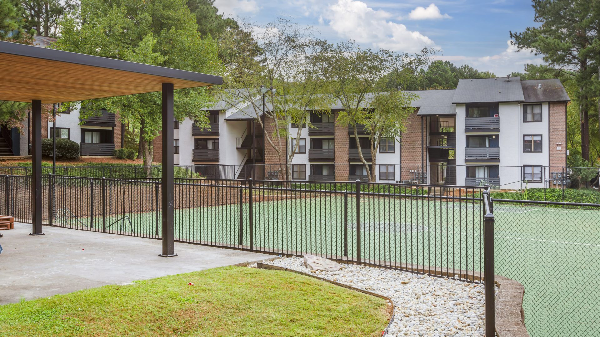 the tennis court at The  Rowen